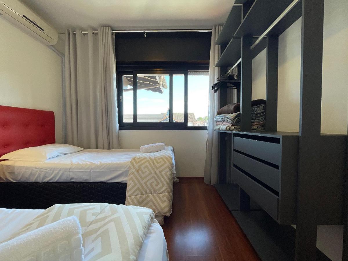 Apartamento Oppitz - No Coracao De Gramado Junto Da Rua Coberta Appartamento Esterno foto