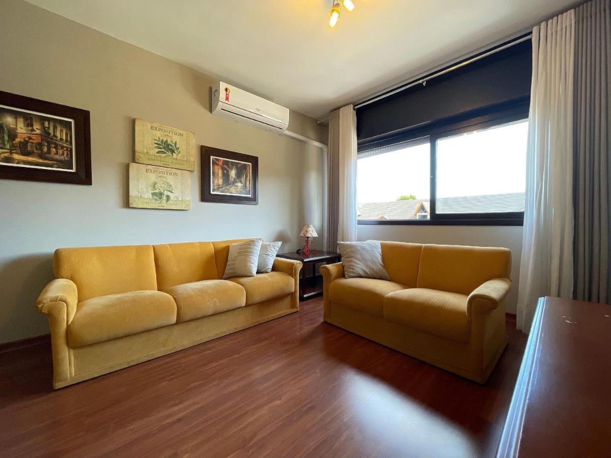 Apartamento Oppitz - No Coracao De Gramado Junto Da Rua Coberta Appartamento Esterno foto